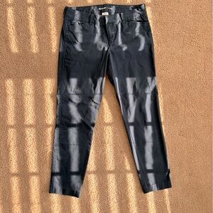 Old Navy Pixie Chino Pants
